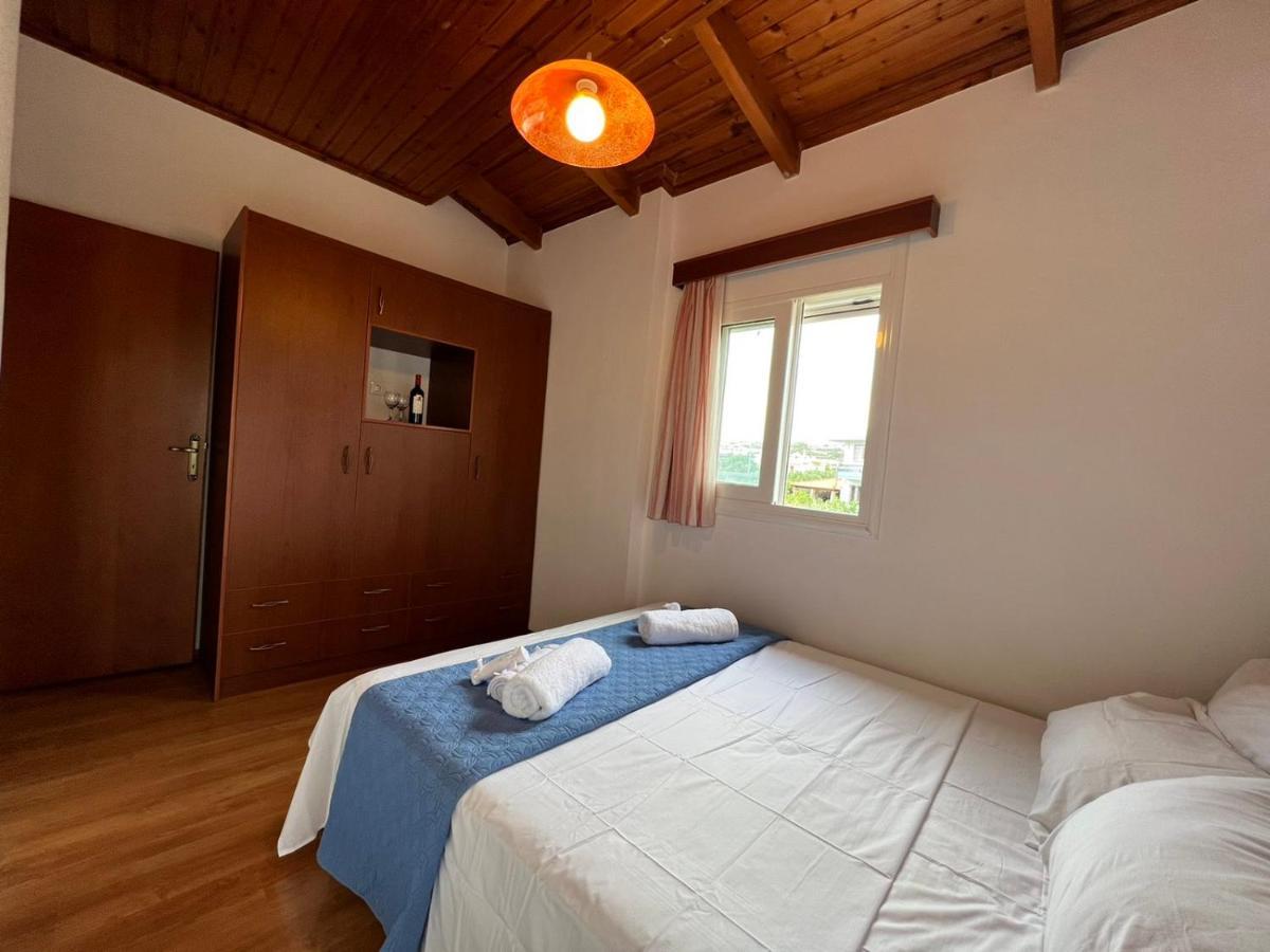 Cherrywood Creta Apartment 이라피트라 외부 사진